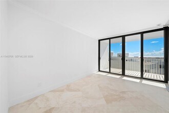 3590 S Ocean Blvd in South Palm Beach, FL - Building Photo - Building Photo