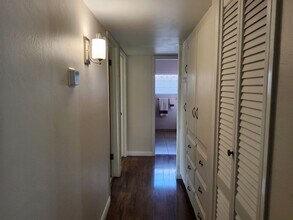 3416 Waldport Ln in Bakersfield, CA - Building Photo - Building Photo