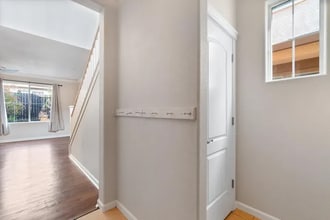 2185 Tuscany Way in Redding, CA - Building Photo - Building Photo