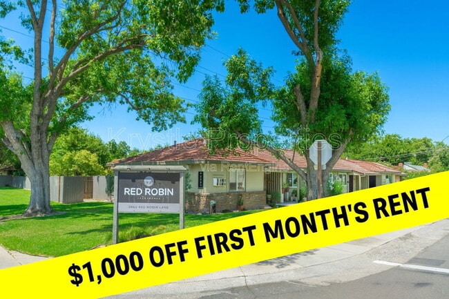 2044 Red Robin Ln in Sacramento, CA - Foto de edificio - Building Photo