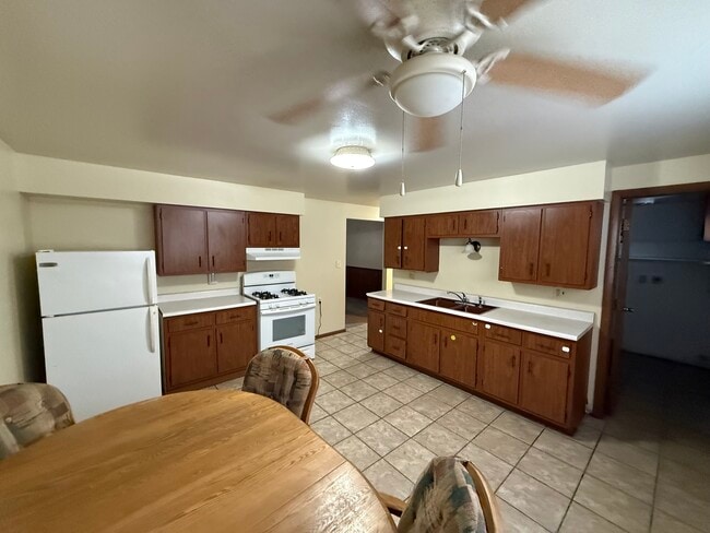 5271 Concord Ave, Unit Unit D