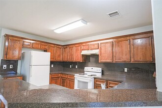 4121 Mallow St in Houston, TX - Building Photo - Building Photo