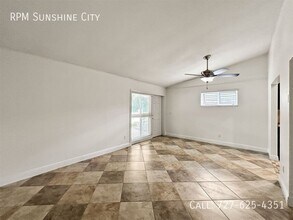 1626 Pine St in Largo, FL - Building Photo - Building Photo