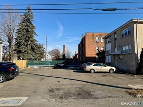 179 Elm St in West Haven, CT - Building Photo - Building Photo