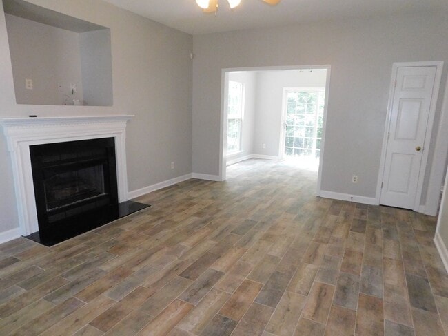 property at 7916 Pebbleridge Dr