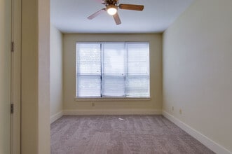 2600 Hillsboro Pike in Nashville, TN - Building Photo - Building Photo