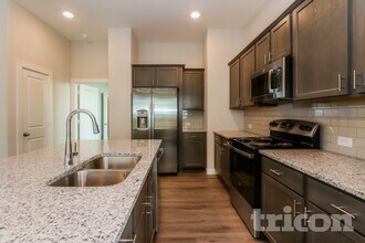 2358 Cohorn Trl in Richmond, TX - Foto de edificio - Building Photo