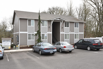 Ash Creek Apartments in Independence, OR - Building Photo - Building Photo