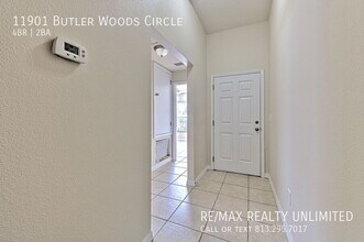 11901 Butler Woods Cir in Riverview, FL - Building Photo - Building Photo