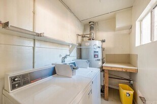 6003 Klump Ave in Los Angeles, CA - Building Photo