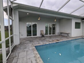 3027 SW 16th Pl in Cape Coral, FL - Building Photo - Building Photo