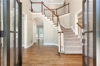 9360 Nesbit Lakes Dr in Alpharetta, GA - Building Photo - Building Photo