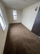 721 E 12th St in Erie, PA - Building Photo - Building Photo