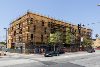 Brunson Terrace in Santa Monica, CA - Building Photo - Building Photo