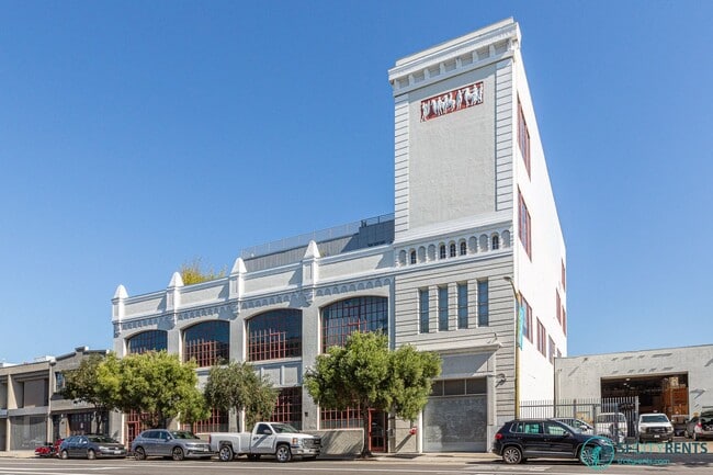 property at 465 10th St