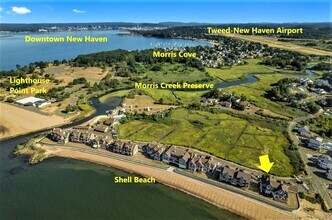 2 Old Town Hwy in East Haven, CT - Building Photo - Building Photo