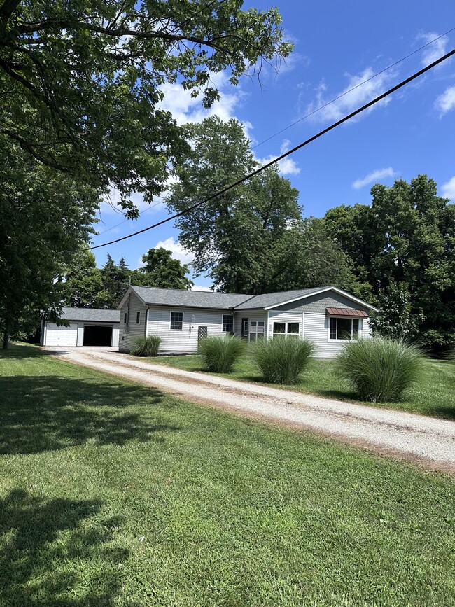 property at 24394 State Line Rd