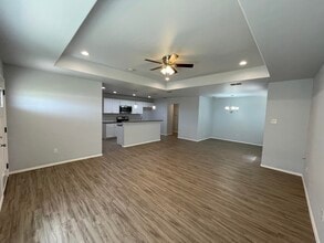 8410 11th St in Lubbock, TX - Building Photo - Building Photo