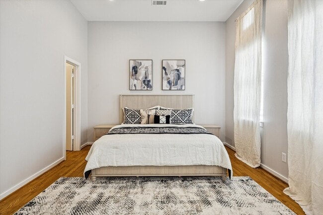 property at 2404 Fairview St