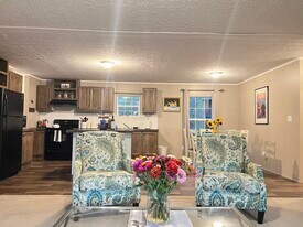 2634 Cedar Creek Rd in Lake Lure, NC - Building Photo