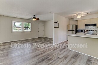 401 Bodega Bay Rd in Wilmington, NC - Building Photo - Building Photo
