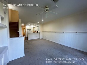 8732 Esplanade Park Ln in San Diego, CA - Building Photo - Building Photo