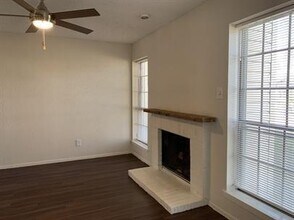 2739 Patricia Ln in Garland, TX - Building Photo - Building Photo