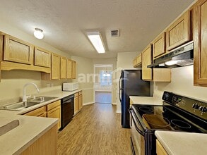 247 Oceanliner Dr in Winder, GA - Building Photo - Building Photo