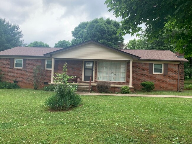 property at 306 Woodland Dr