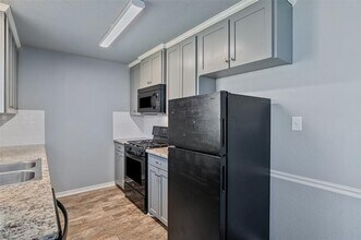 5804 Catherine Ct in Bossier City, LA - Building Photo - Building Photo