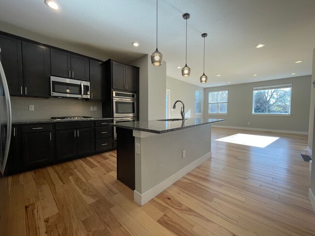 727 Grandview Meadows Dr in Longmont, CO - Foto de edificio - Building Photo