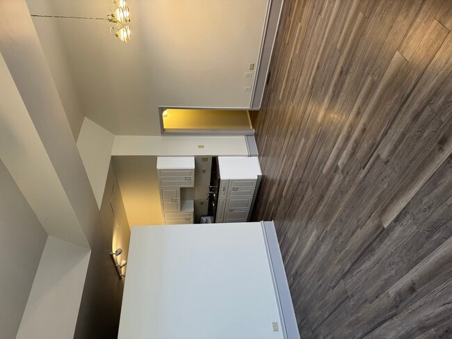 204 E Washington St in Joliet, IL - Building Photo - Building Photo