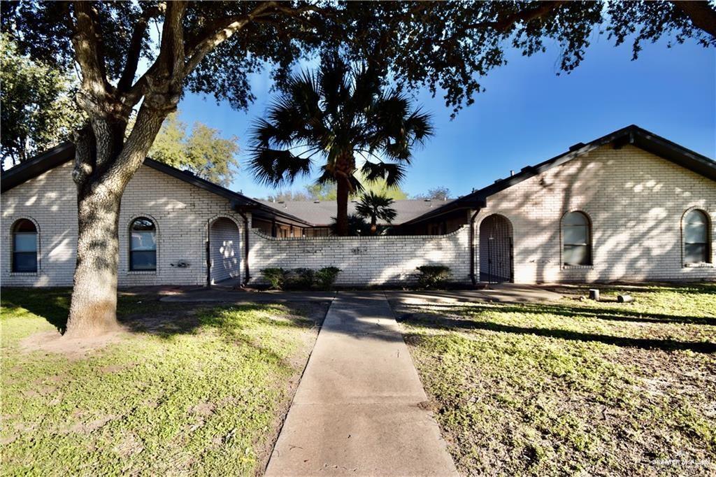 1821 Norma Ln-Unit -2 in Edinburg, TX - Building Photo