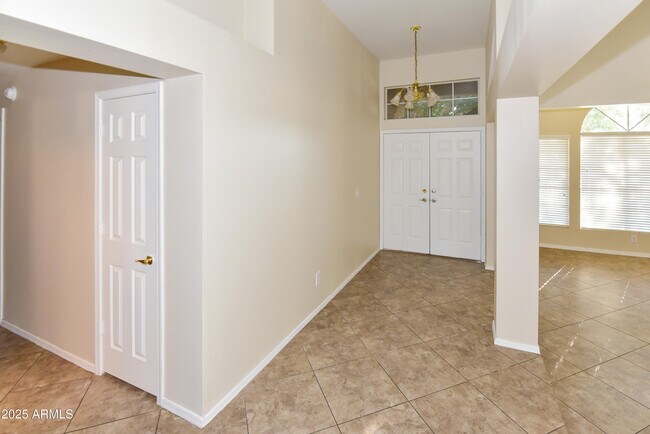 1360 N Brentwood Pl in Chandler, AZ - Building Photo - Building Photo