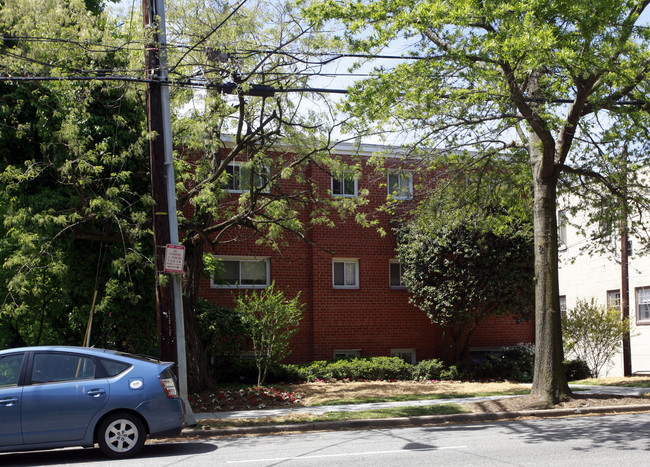 Morrisanne Apartments in Washington, DC - Building Photo - Building Photo