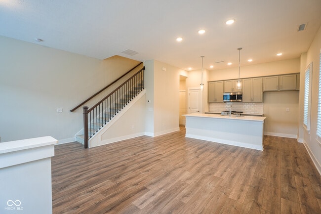 537 Steinbeck Pl in Carmel, IN - Building Photo - Building Photo