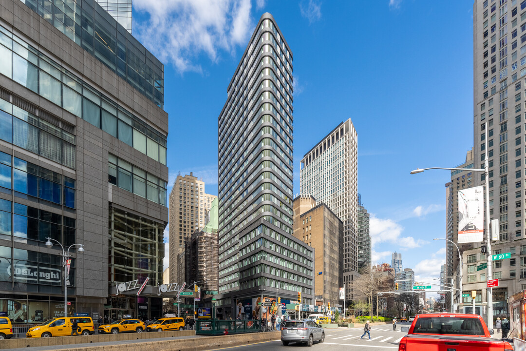 Anagram Columbus Circle in New York, NY - Building Photo