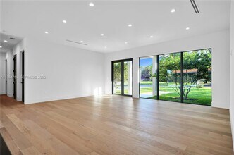 8765 SW 175th St in Palmetto Bay, FL - Building Photo - Building Photo