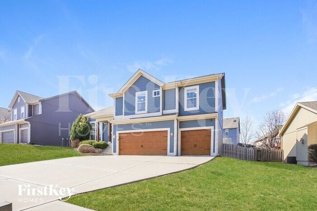 9014 N Hull Ave in Kansas City, MO - Building Photo - Building Photo