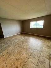 716 N Sprigg St in Cape Girardeau, MO - Foto de edificio - Building Photo