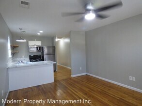 914 N Limestone in Lexington, KY - Building Photo - Building Photo