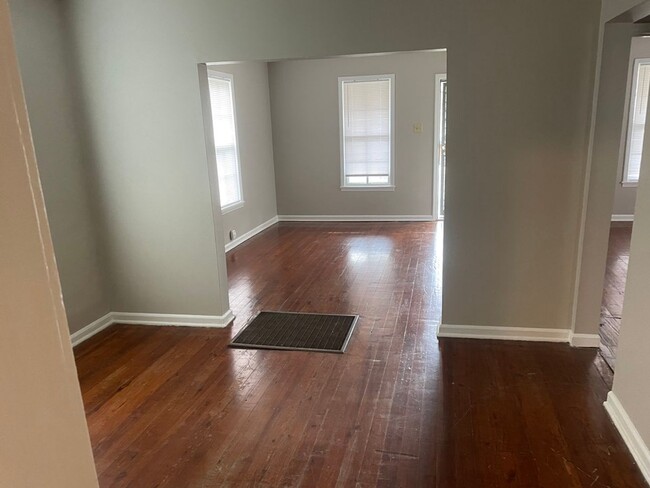 3181 Yale Ave in Memphis, TN - Building Photo - Building Photo