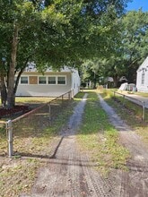 5821 Robinhood Dr in Hanahan, SC - Building Photo - Building Photo