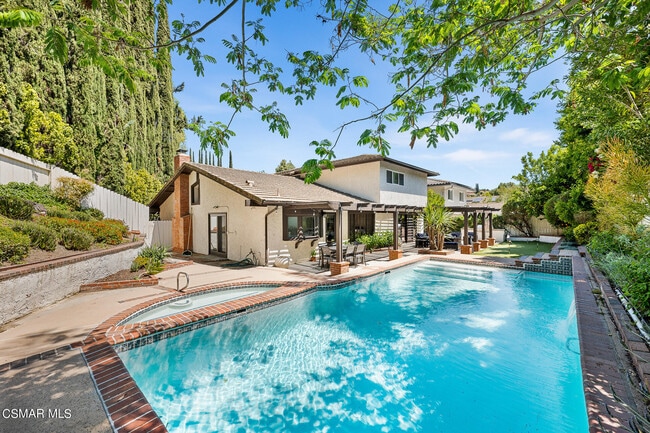 1267 Willsbrook Ct in Westlake Village, CA - Building Photo - Building Photo