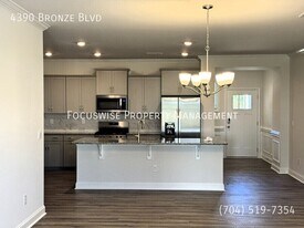 4390 Bronze Blvd in Sherrills Ford, NC - Building Photo