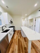 1906 W 34th Pl in Chicago, IL - Building Photo - Building Photo