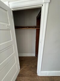3230 Keim St photo'