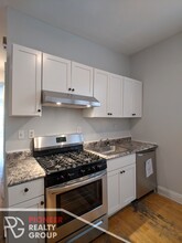 3532 N Halsted St, Unit 3544-3F in Chicago, IL - Building Photo - Building Photo