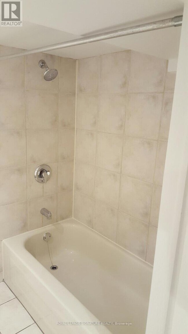 property at 27 Hillsboro Ave