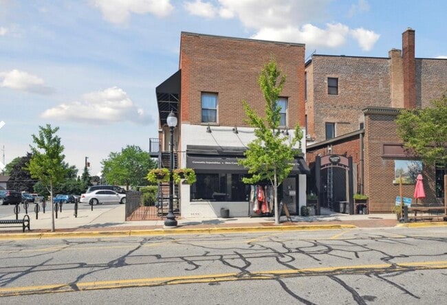 100 S Ann Arbor St, Unit 2